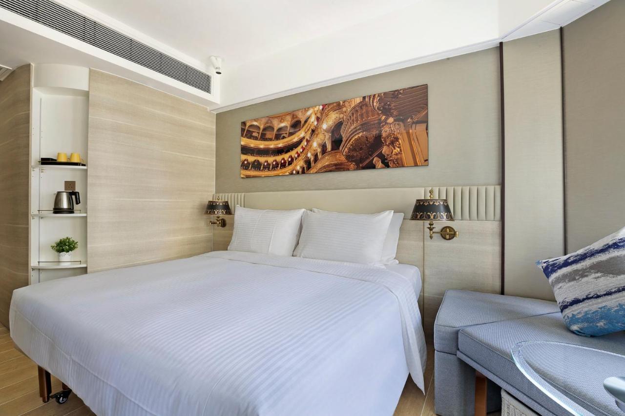 Hotel Alexandra Hong Kong Bagian luar foto