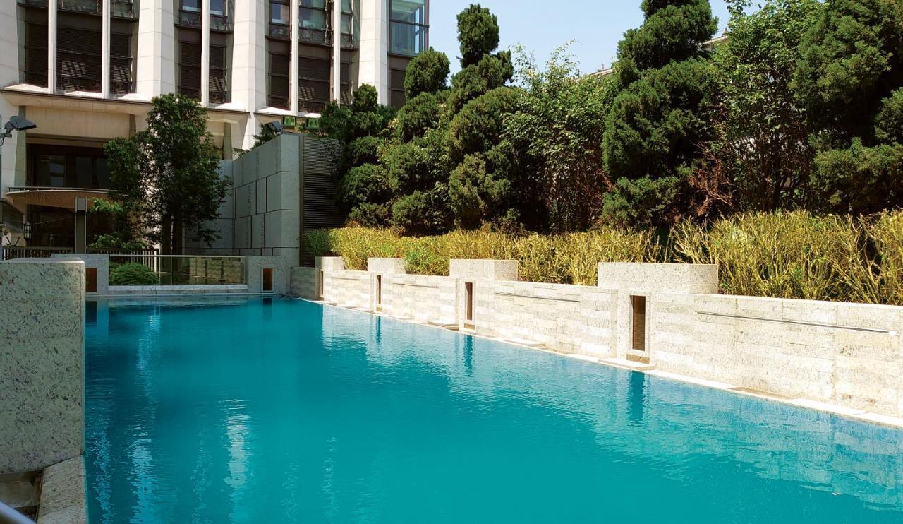Hotel Alexandra Hong Kong Bagian luar foto